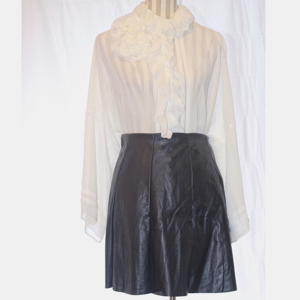 **SOLD*VINTAGE Spiegel  RUFFLES SHEER WHITE Blouse - Picture 7 of 8